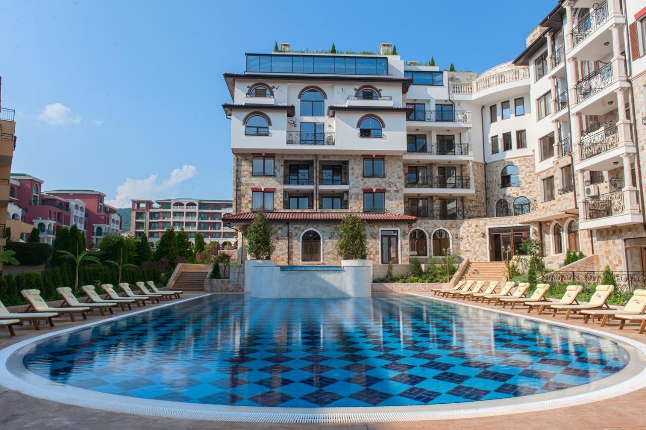 Artur Vip Residence Club Sveti Vlas Bagian luar foto