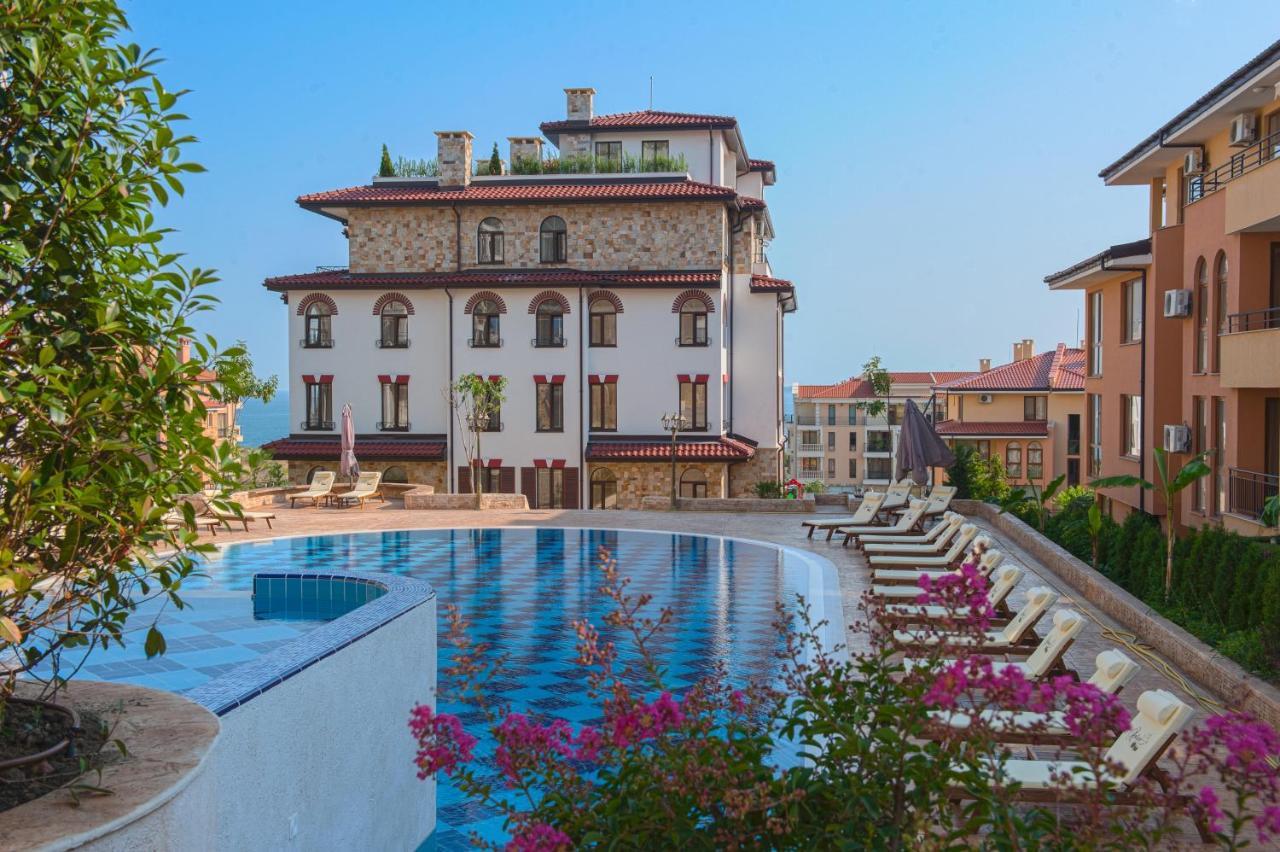 Artur Vip Residence Club Sveti Vlas Bagian luar foto